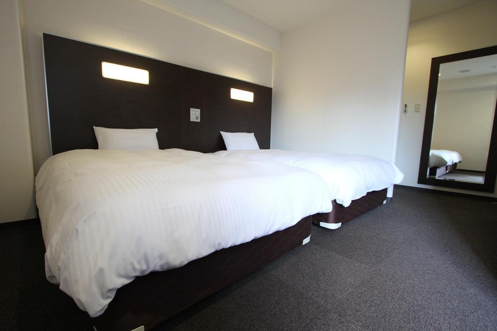 Green Rich Hotel Hiroshima Shinkansenguchi Esterno foto