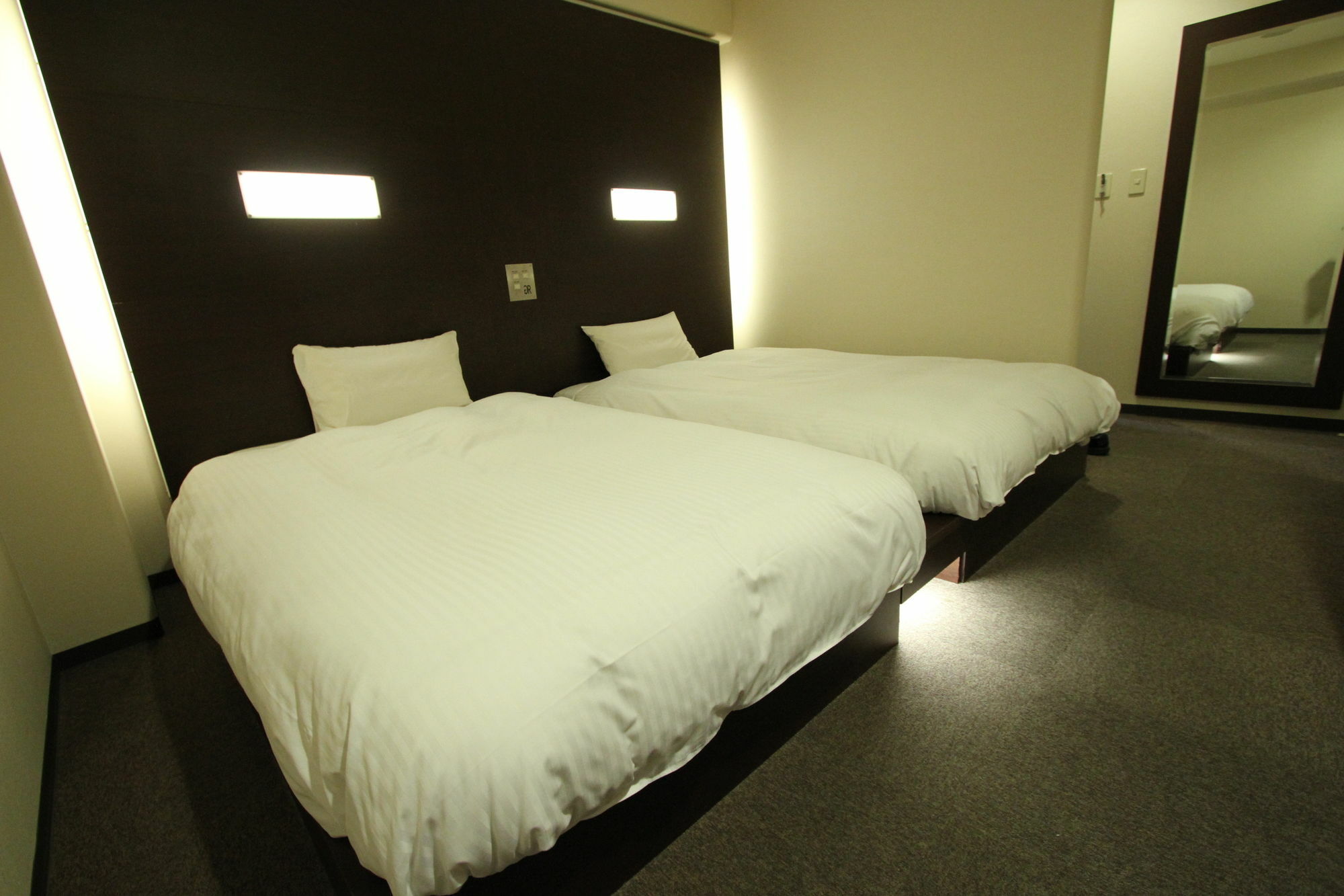 Green Rich Hotel Hiroshima Shinkansenguchi Esterno foto