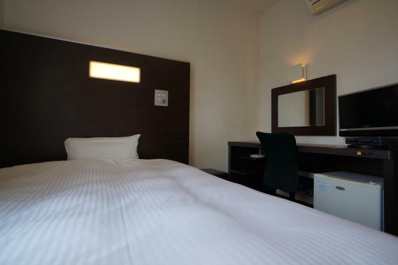 Green Rich Hotel Hiroshima Shinkansenguchi Esterno foto